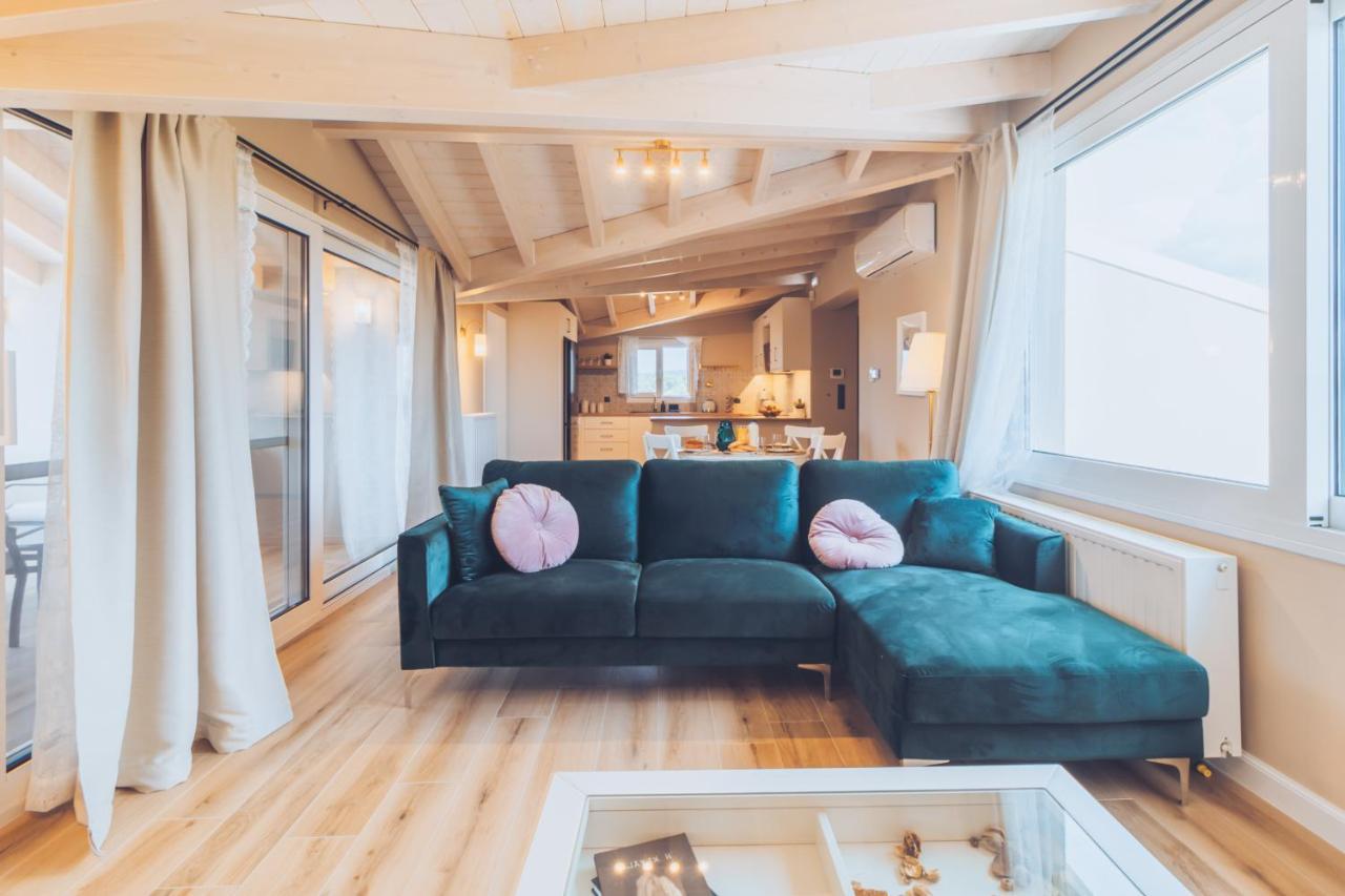 Melena Premium Suites Róda Kültér fotó