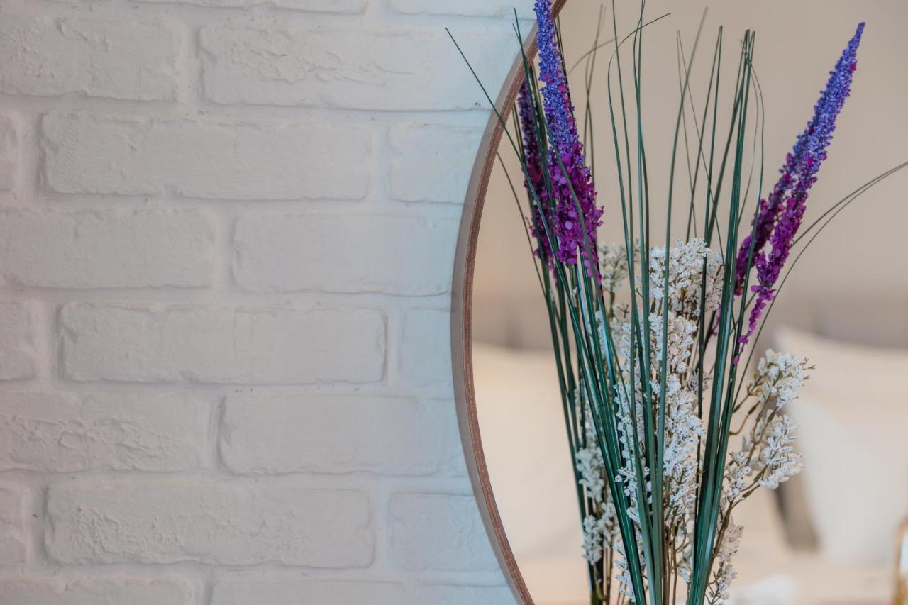 Melena Premium Suites Róda Kültér fotó