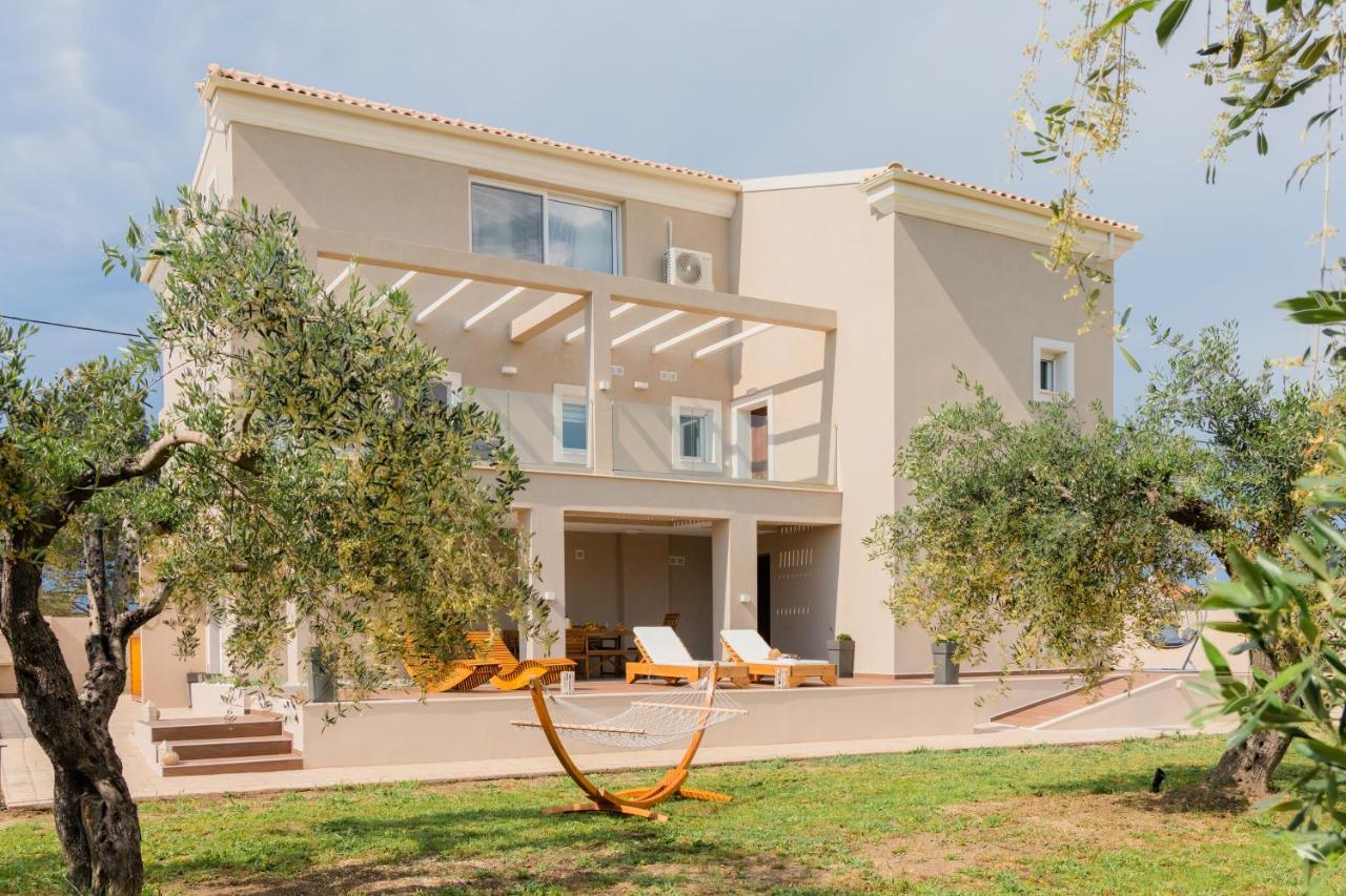 Melena Premium Suites Róda Kültér fotó
