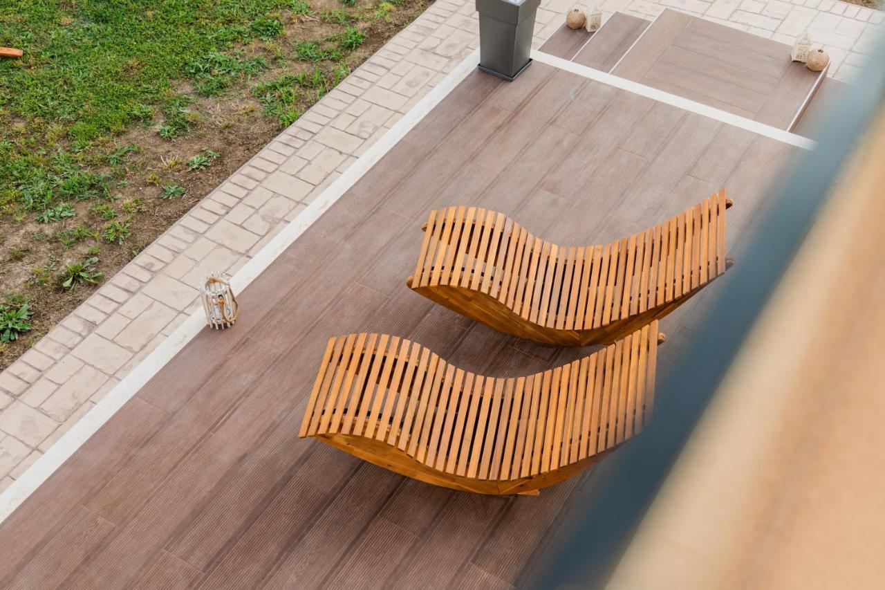 Melena Premium Suites Róda Kültér fotó