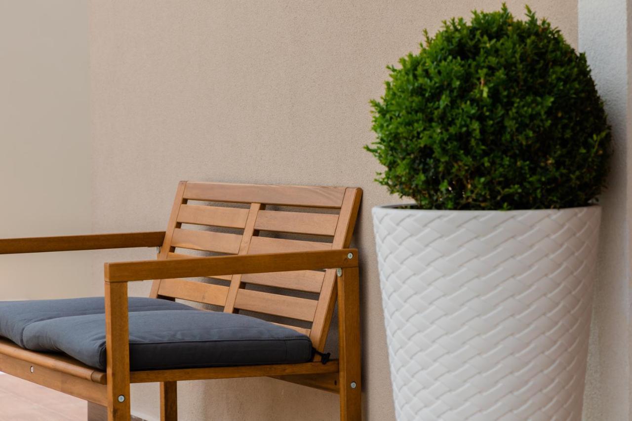 Melena Premium Suites Róda Kültér fotó